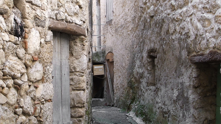 Rémuzat Village