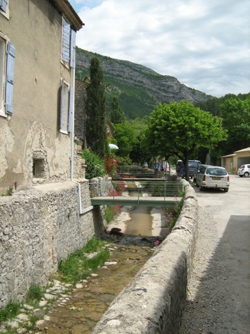 Rémuzat village