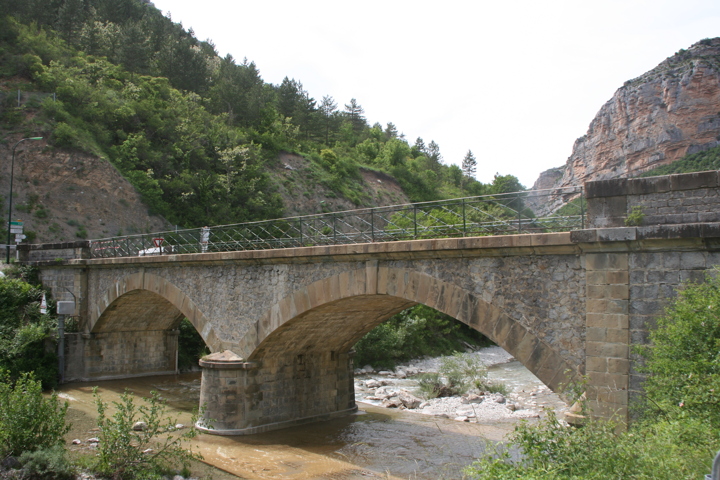 Pont de l'eygues Rémuzat