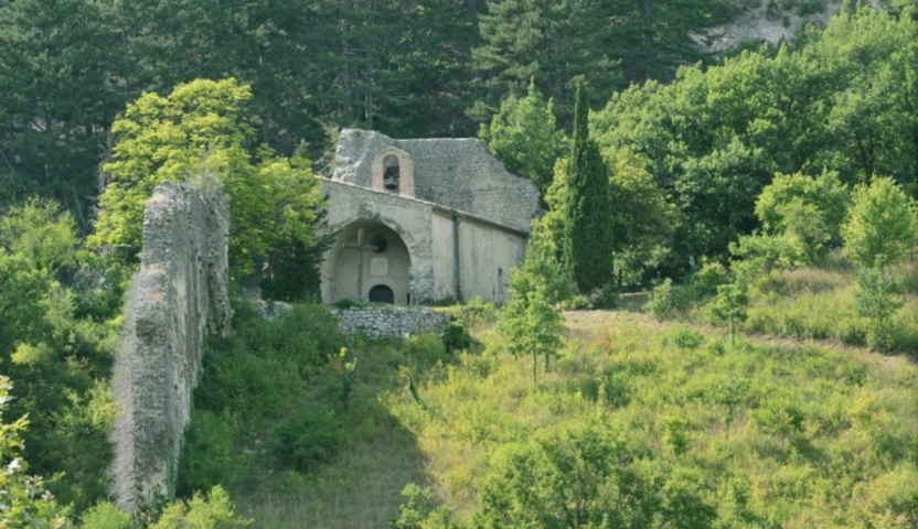 Chapelle St Michel à Rémuzat