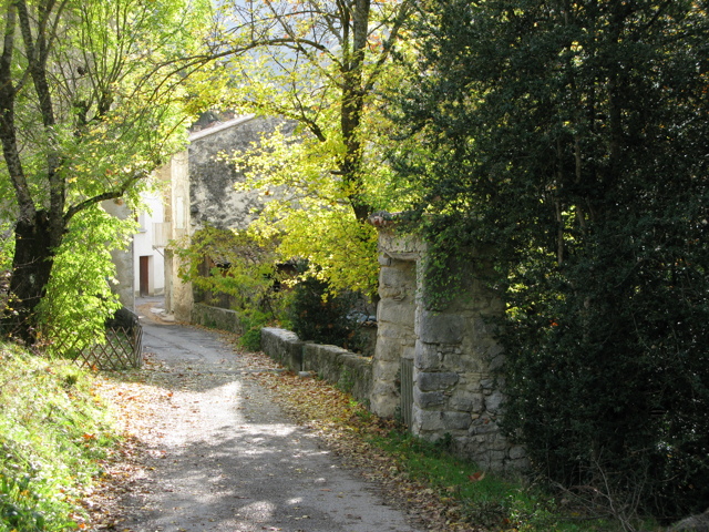 Rémuzat Village